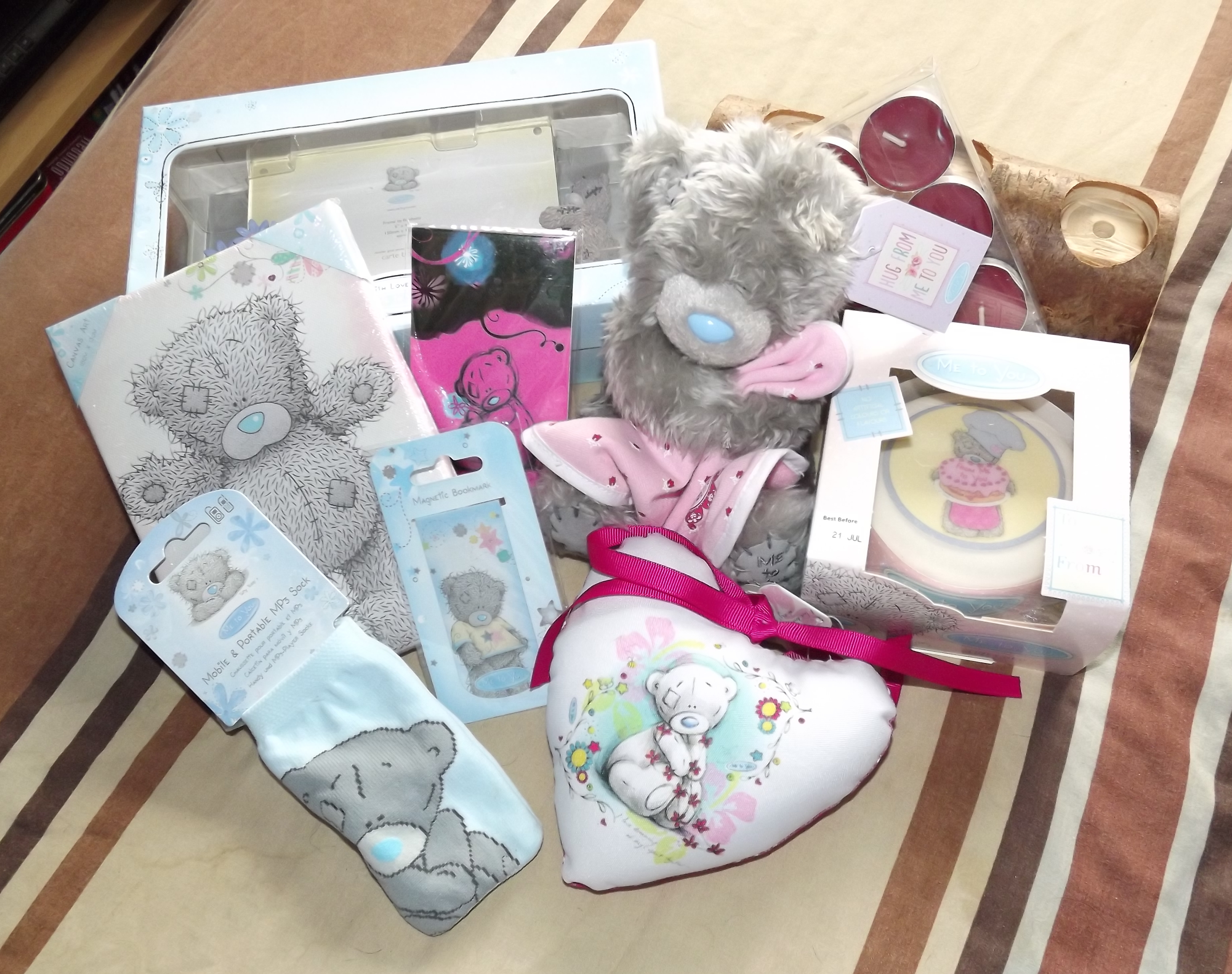 Personalised Me to You Bear Hearts  Personalise It  Anniversary Gifts